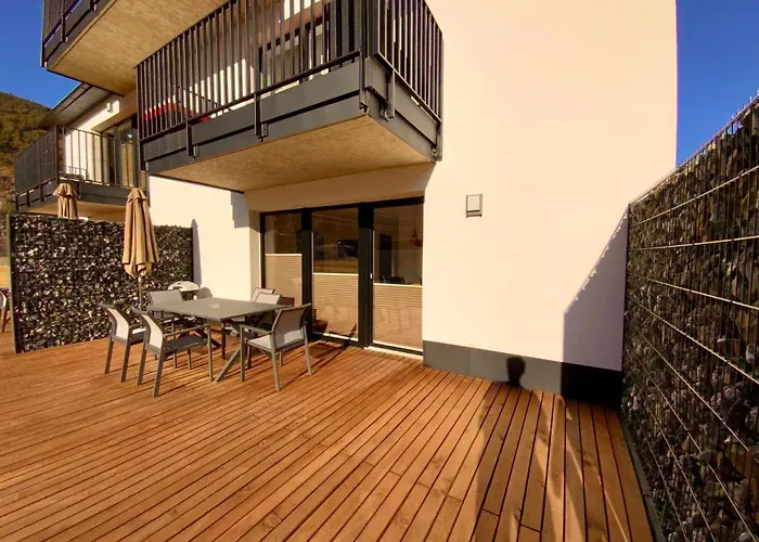 Deluxefort Fuer 10 Gaeste Mit Eigenem Whirlpool Und Fasssauna Imst