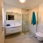 Deluxefort Fuer 10 Gaeste Mit Eigenem Whirlpool Und Fasssauna Apartament Imst