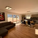 Deluxefort Fuer 10 Gaeste Mit Eigenem Whirlpool Und Fasssauna *