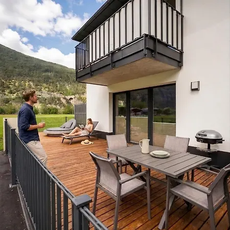Deluxefort Fuer 10 Gaeste Mit Eigenem Whirlpool Und Fasssauna امست