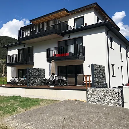 Apartment Deluxefort Fuer 10 Gaeste Mit Eigenem Whirlpool Und Fasssauna *